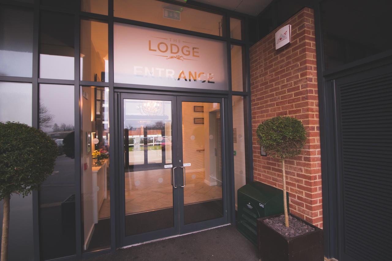 The Lodge Newbury  Exterior foto