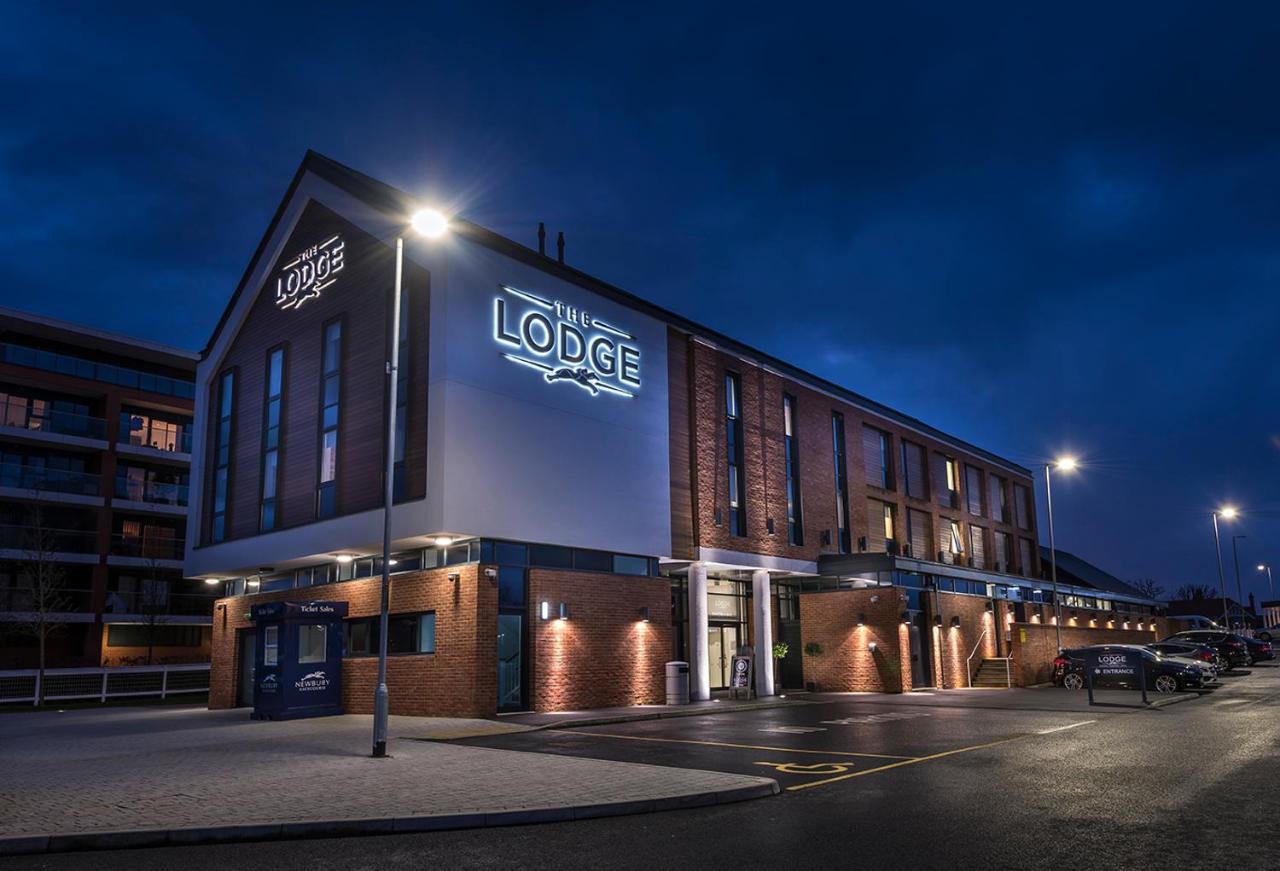 The Lodge Newbury  Exterior foto